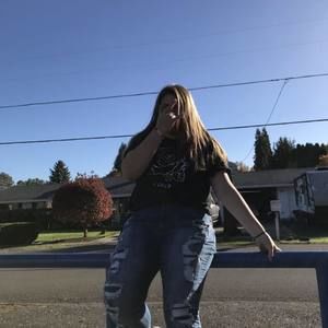 Meet your Posher, Mikayla